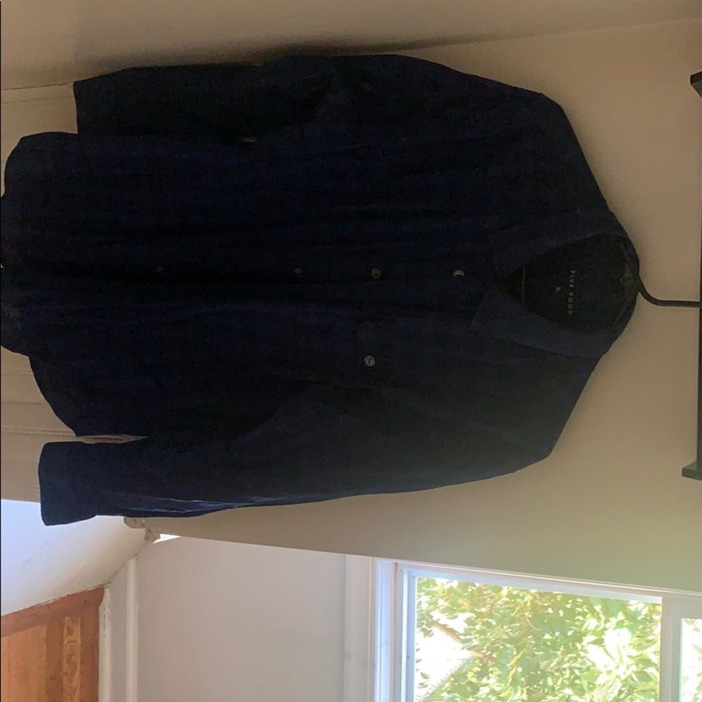 Button-Down shirt
